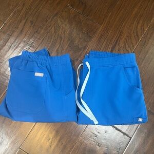 Figs royal blue yola scrub pants size small